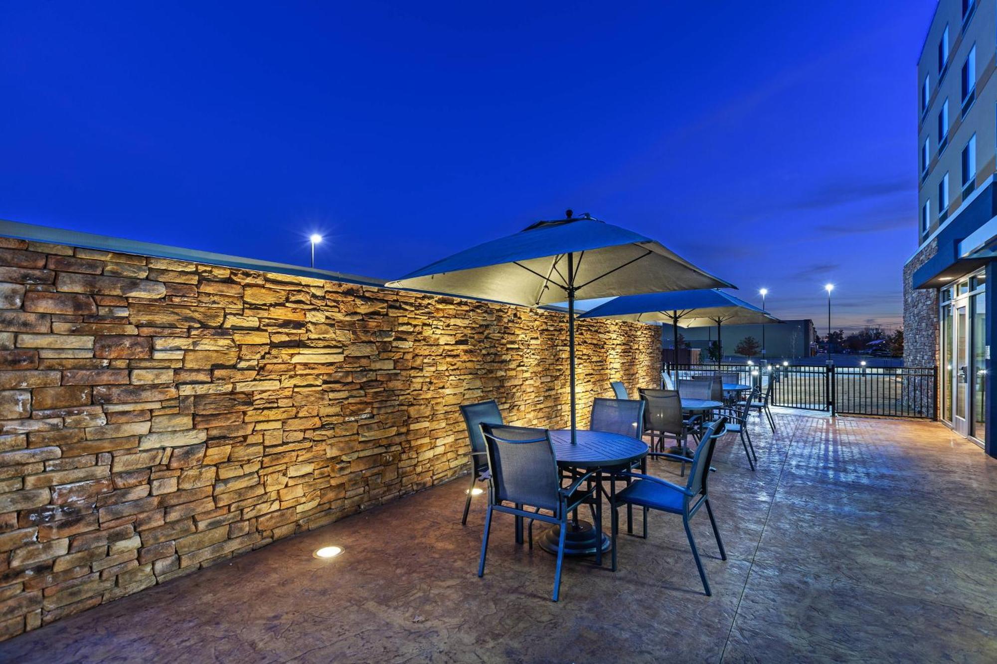 Fairfield Inn & Suites By Marriott Tulsa Catoosa מראה חיצוני תמונה